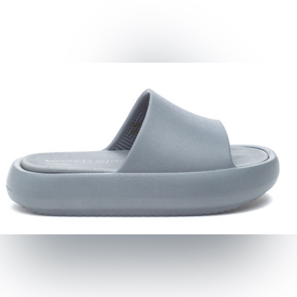 Beach Slide SQUISH Grey EVA by J/Slides NYC NEW - Picture 2 of 6